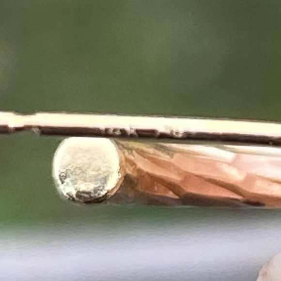 14k Gold half hoop earrings twist look design 1/2 inch - Picture 9 of 13